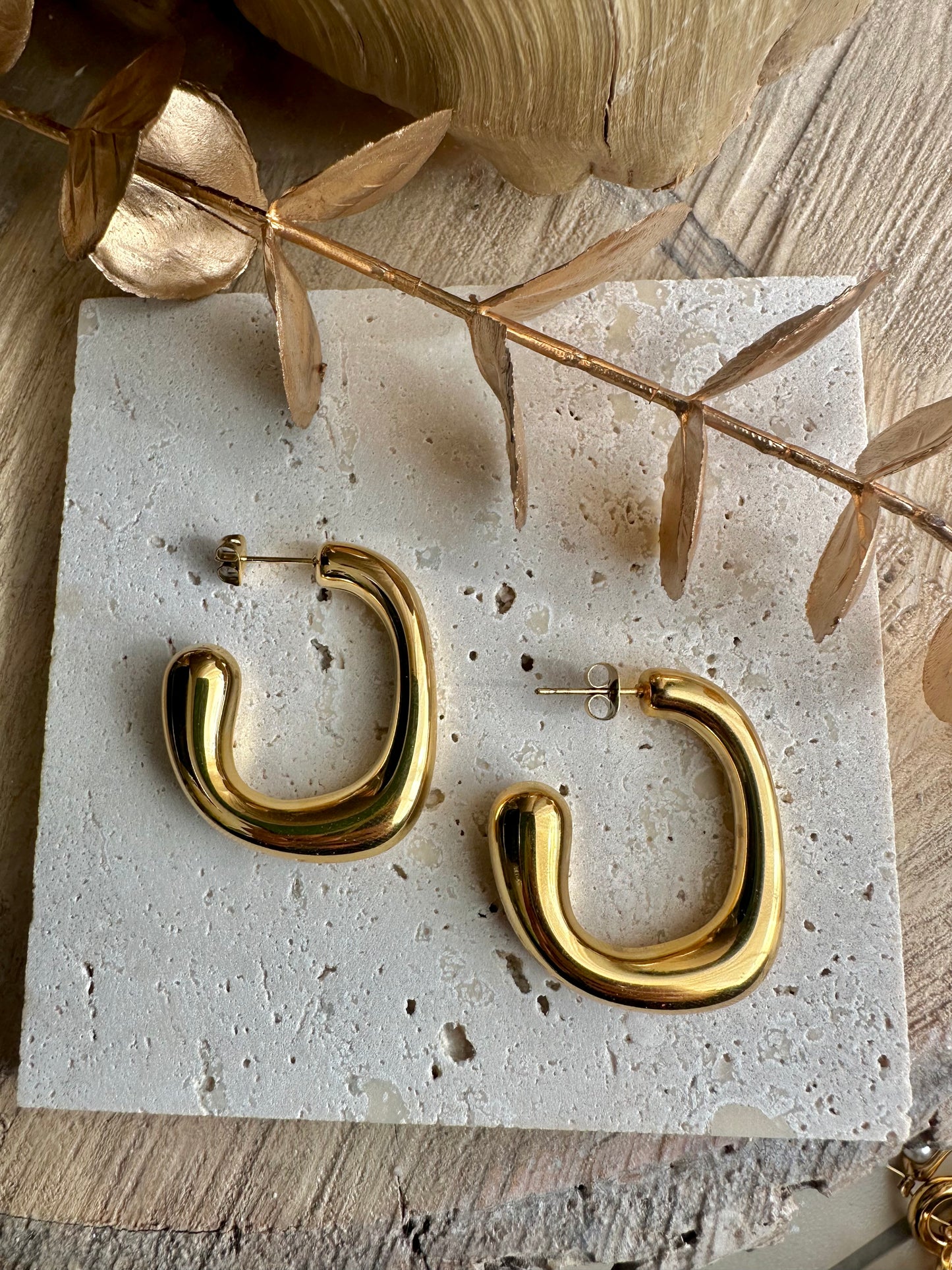 DANIA || Oval Chunky Hoops