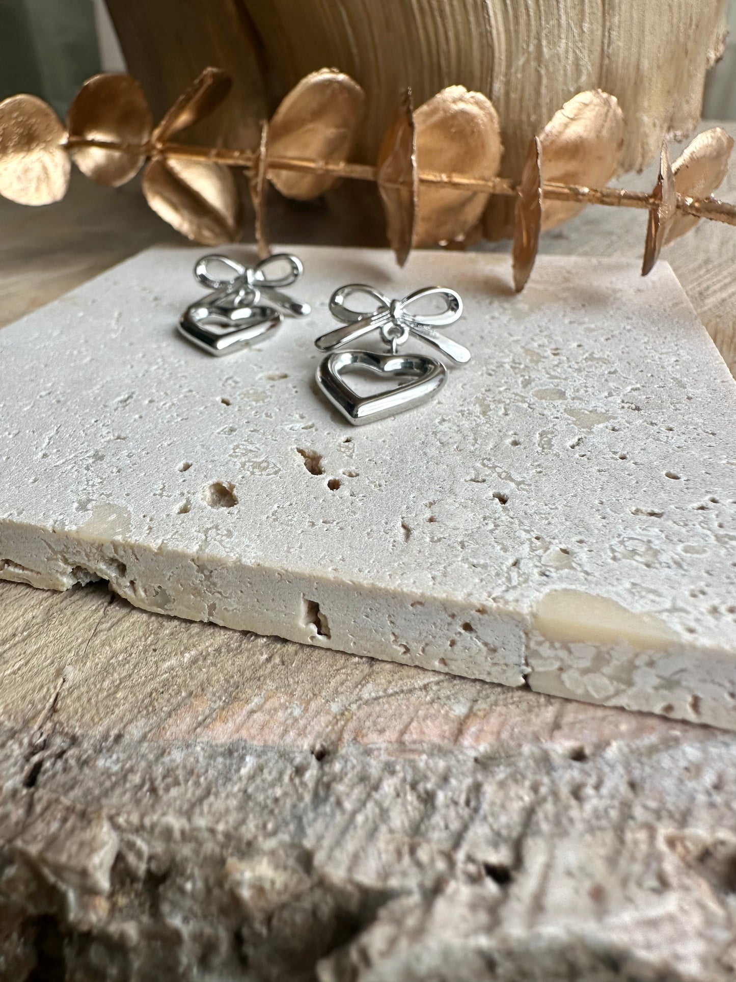 LAZA || Bow & Heart Earrings